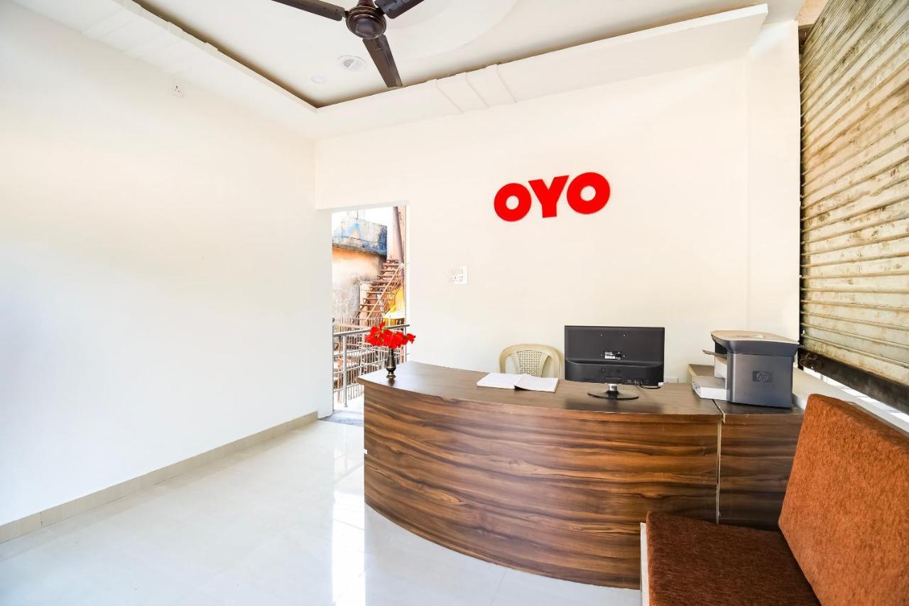 Oyo Flagship 45586 Hotel Airport Inn Райпур Экстерьер фото